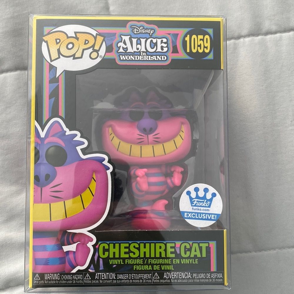 Funko Pop! Alice in Wonderland Cheshire Cat #1059 Funko Exclusive Blacklight